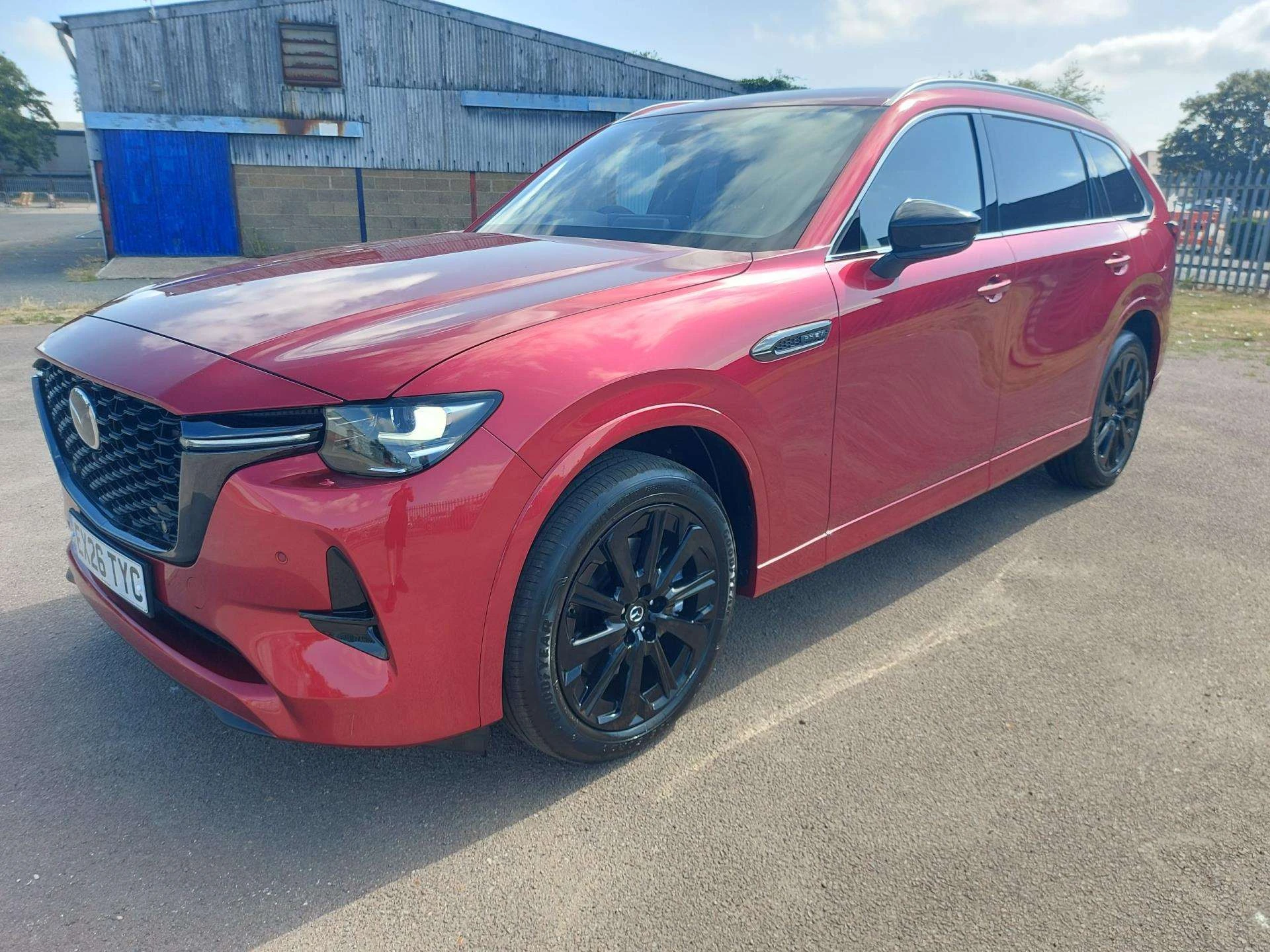 Vehicle image 3