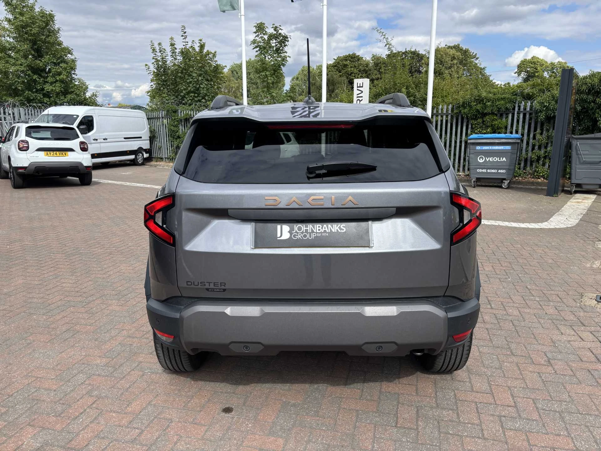 Vehicle image 3