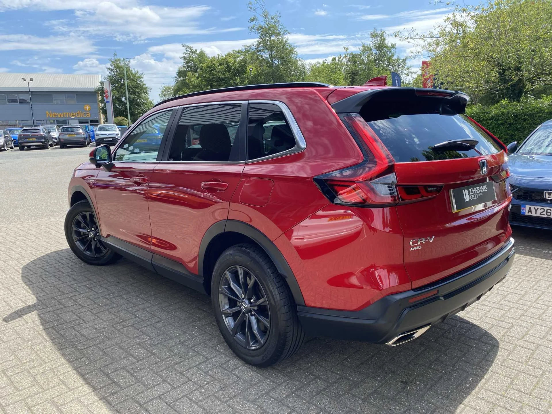 Vehicle image 5