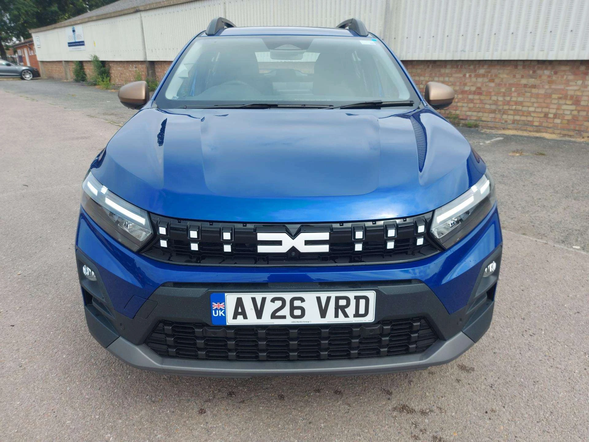 Vehicle image 2