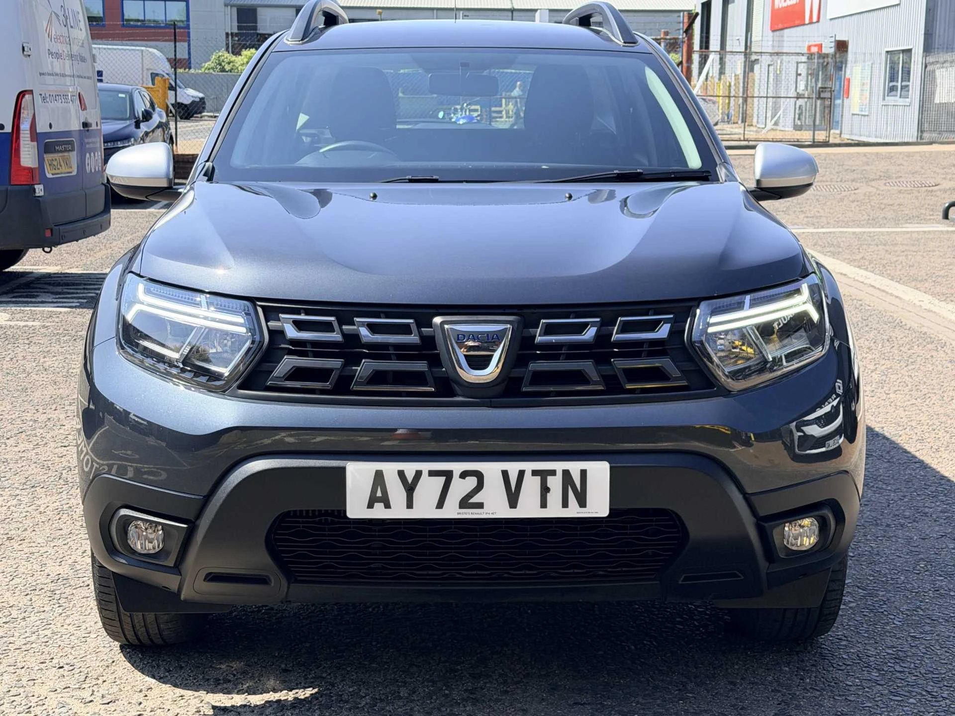 Vehicle image 6