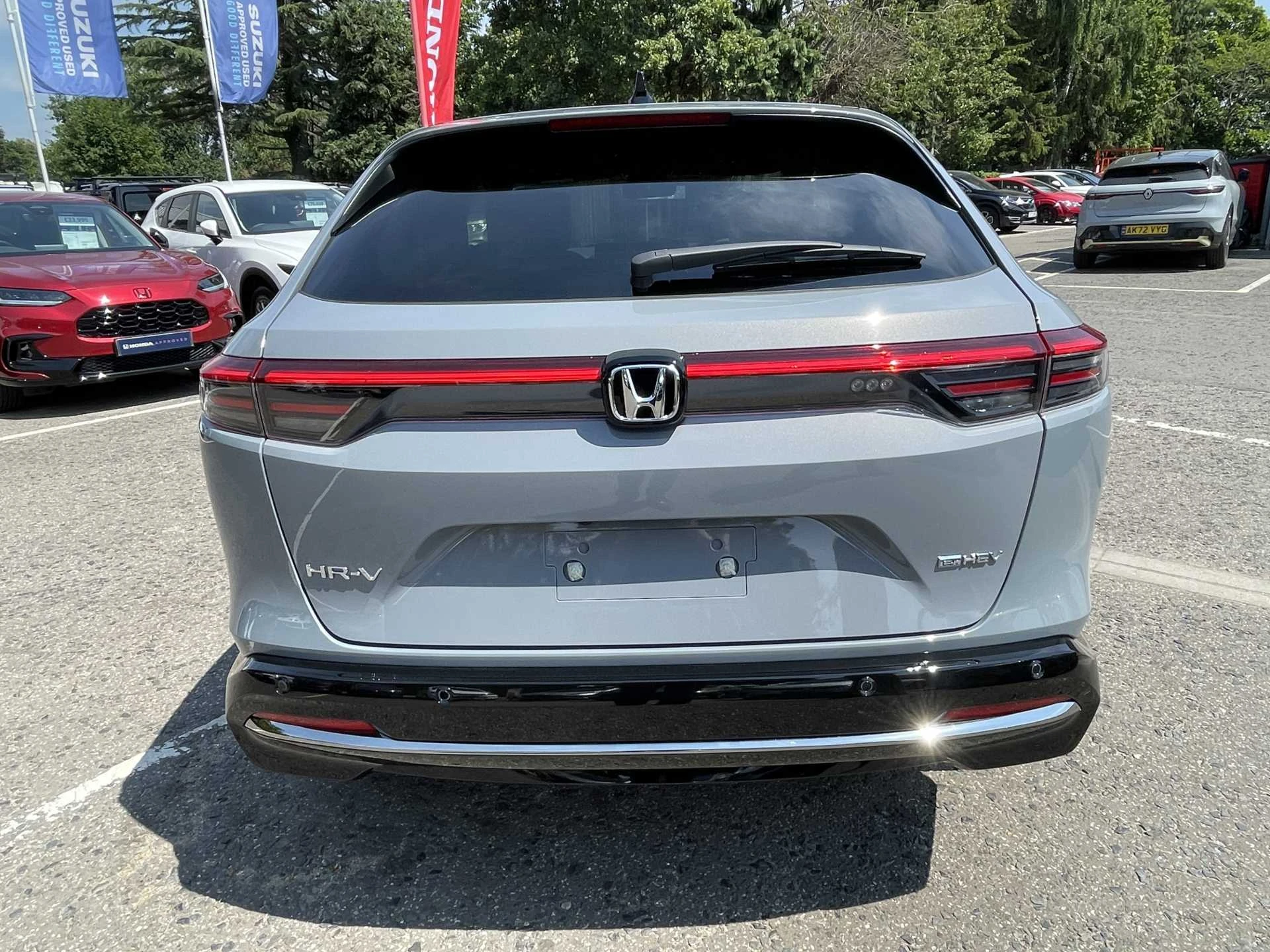 Vehicle image 7