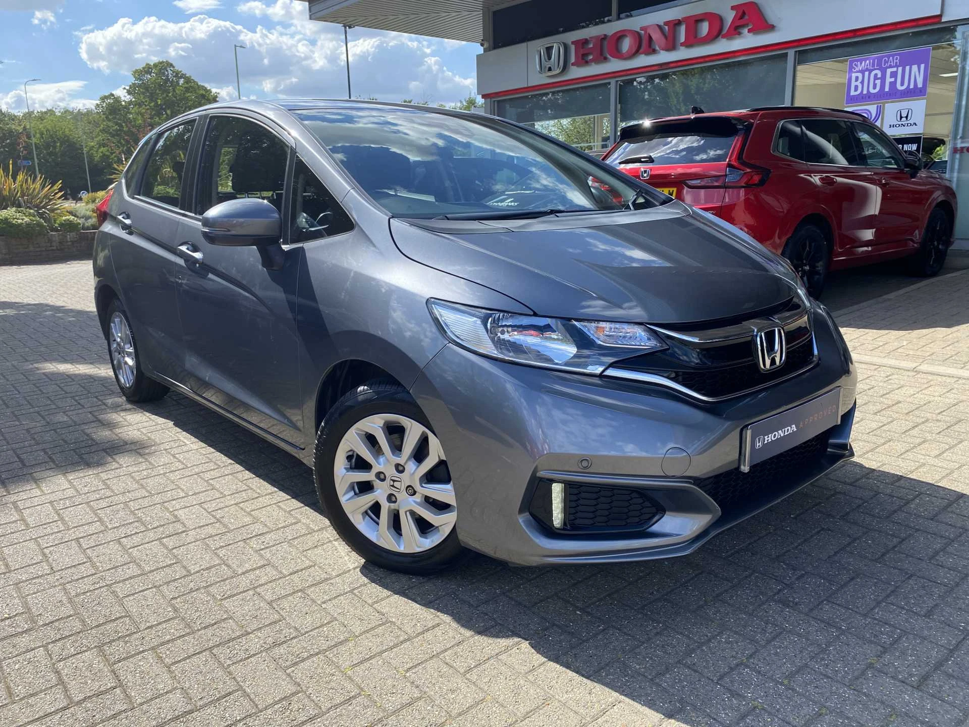 Vehicle image 1