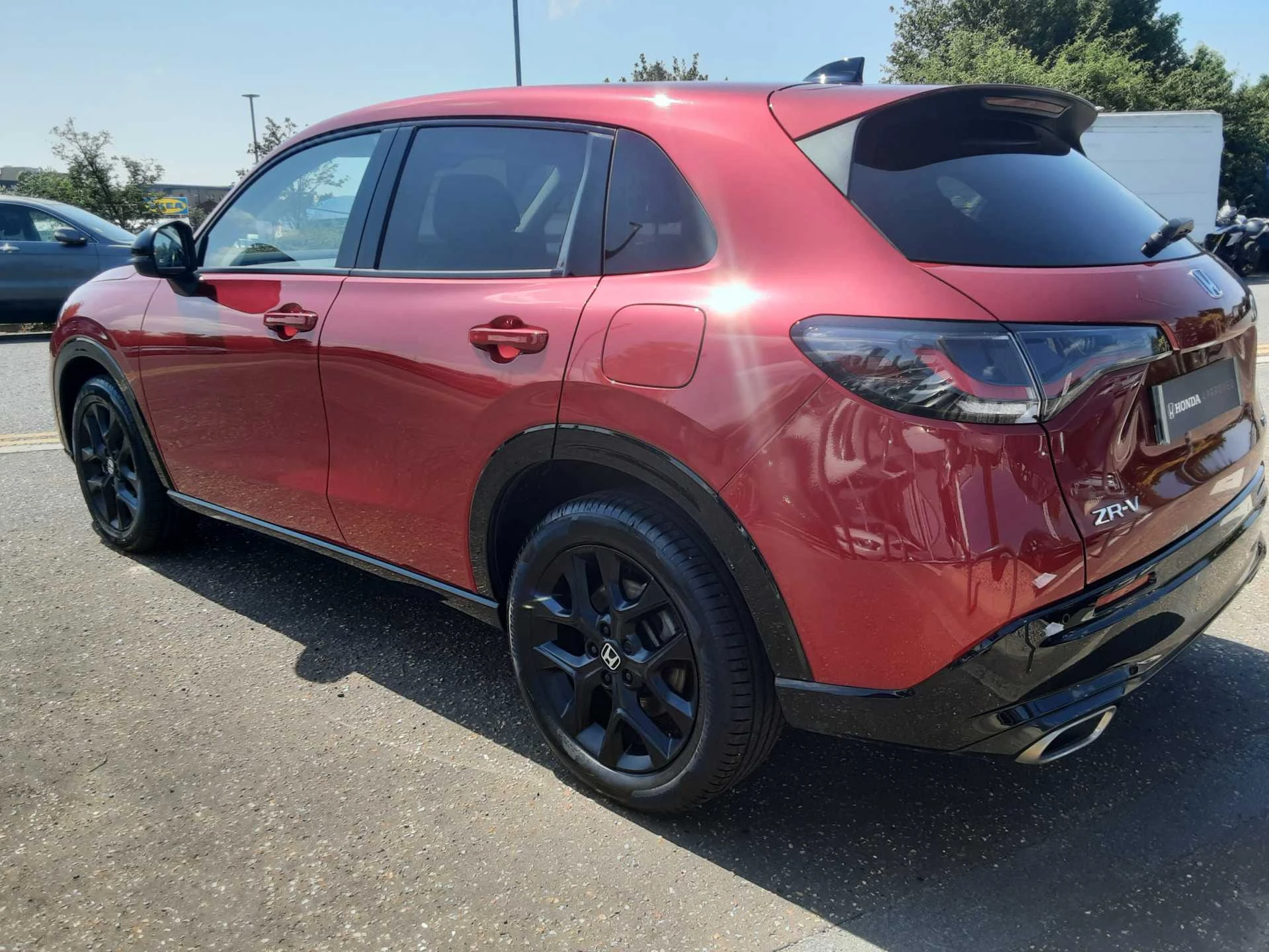 Vehicle image 7