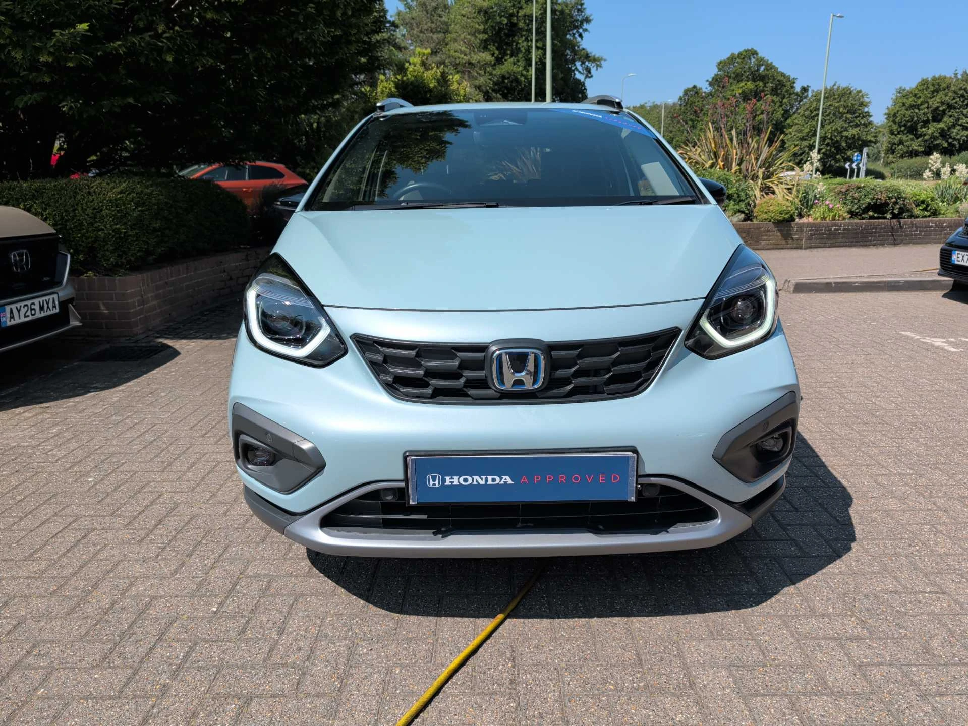 Vehicle image 6