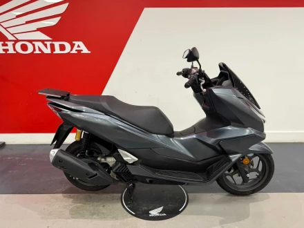 Honda PCX125 Listing Image