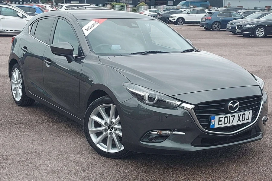 Vehicle Image - 3