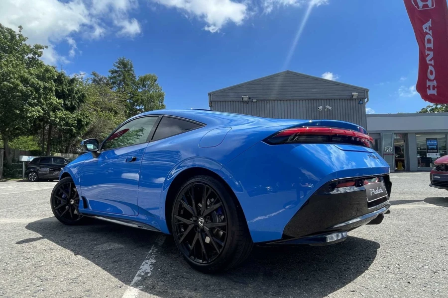 Vehicle Image - 2