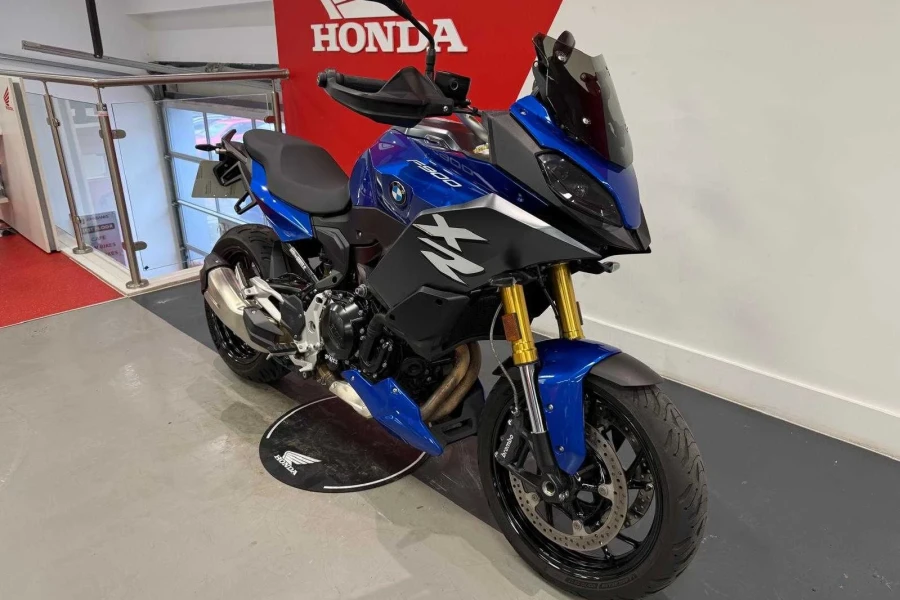 Vehicle Image - 1