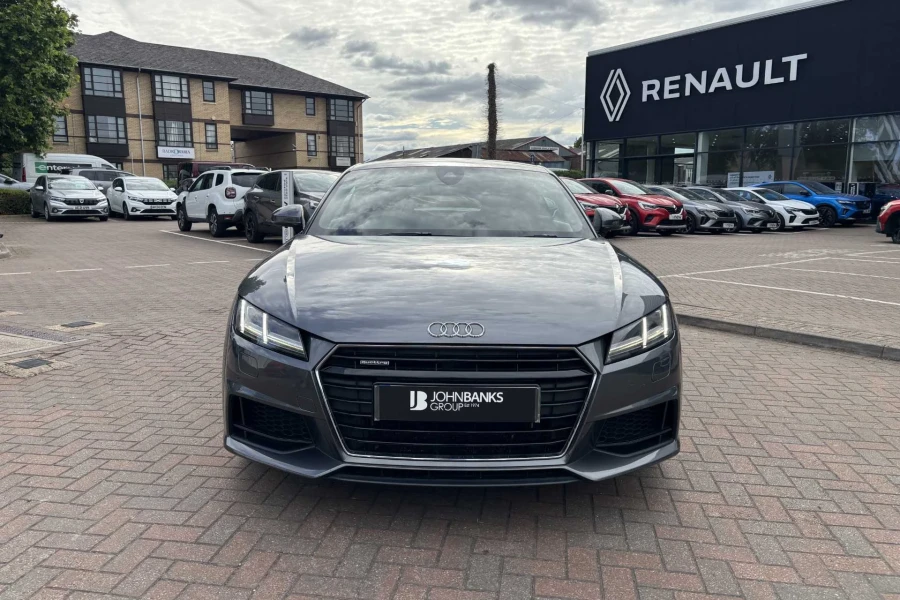 Vehicle Image - 1