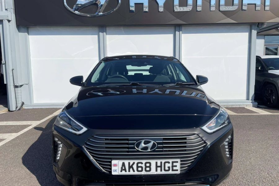 Vehicle Image - 3