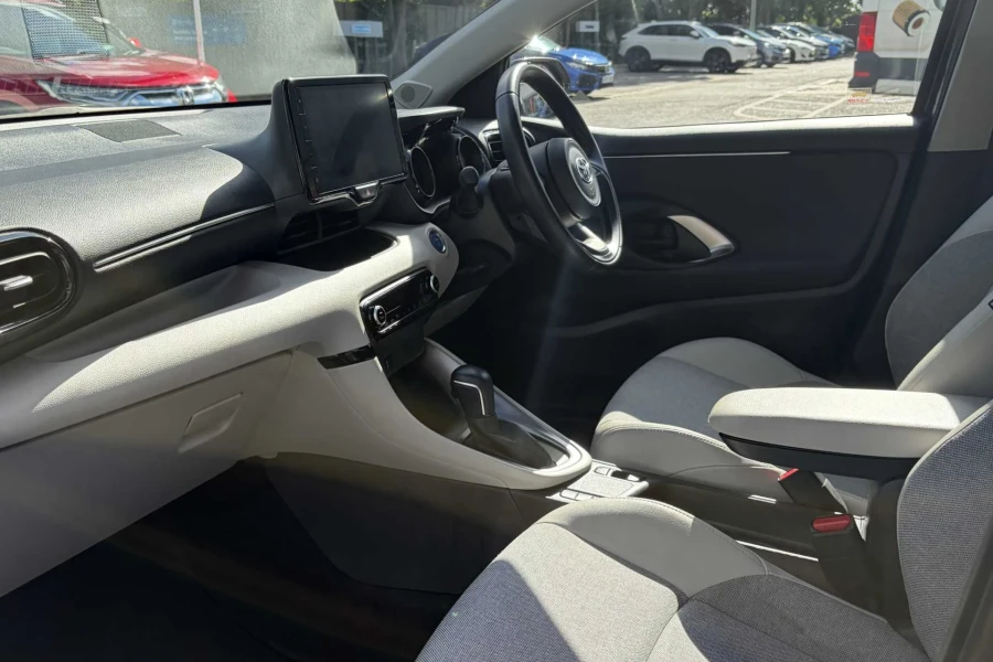 Vehicle Image - 1