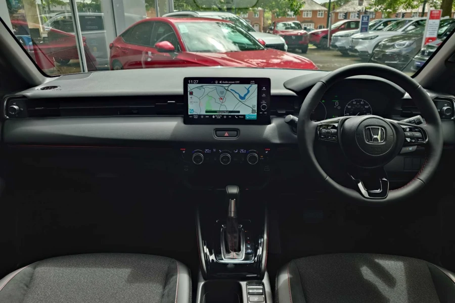 Vehicle Image - 3