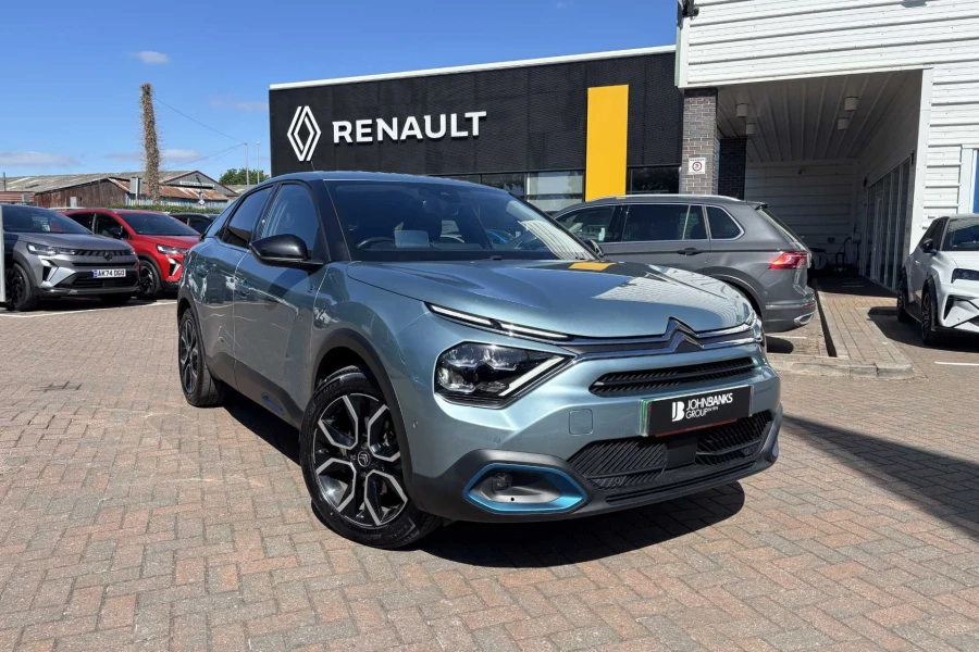 Vehicle Image - 0