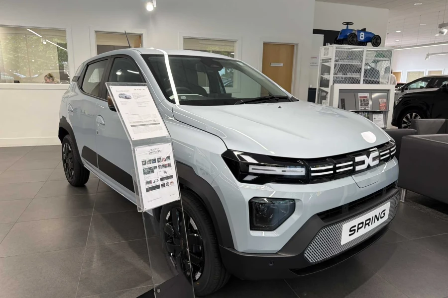 Vehicle Image - 1
