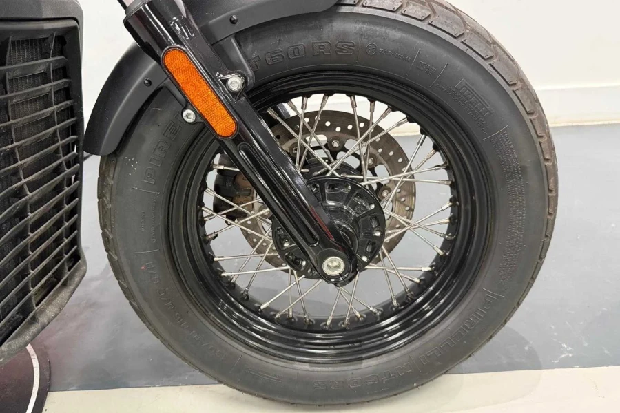 Vehicle Image - 3