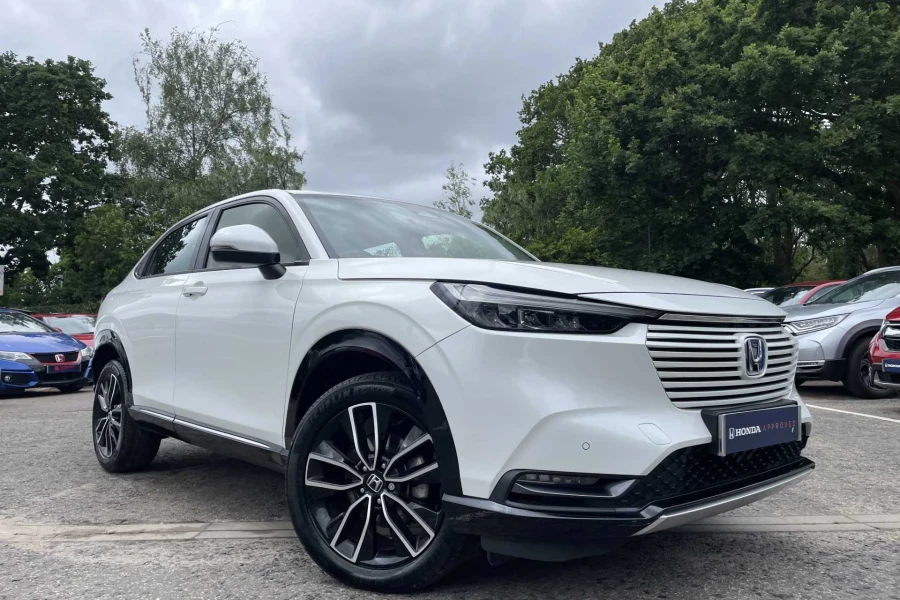 Vehicle Image - 0