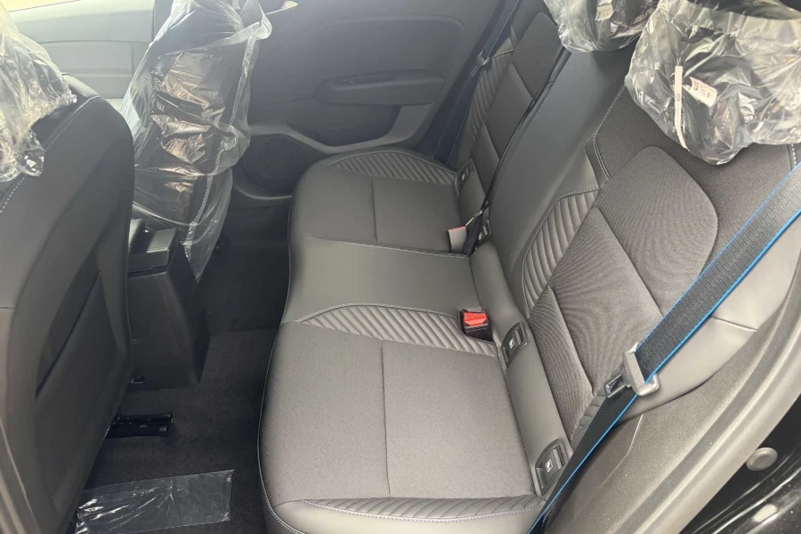 Vehicle Image - 1