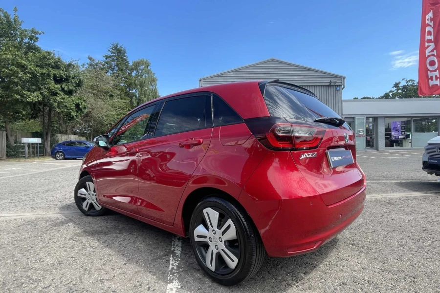 Vehicle Image - 2