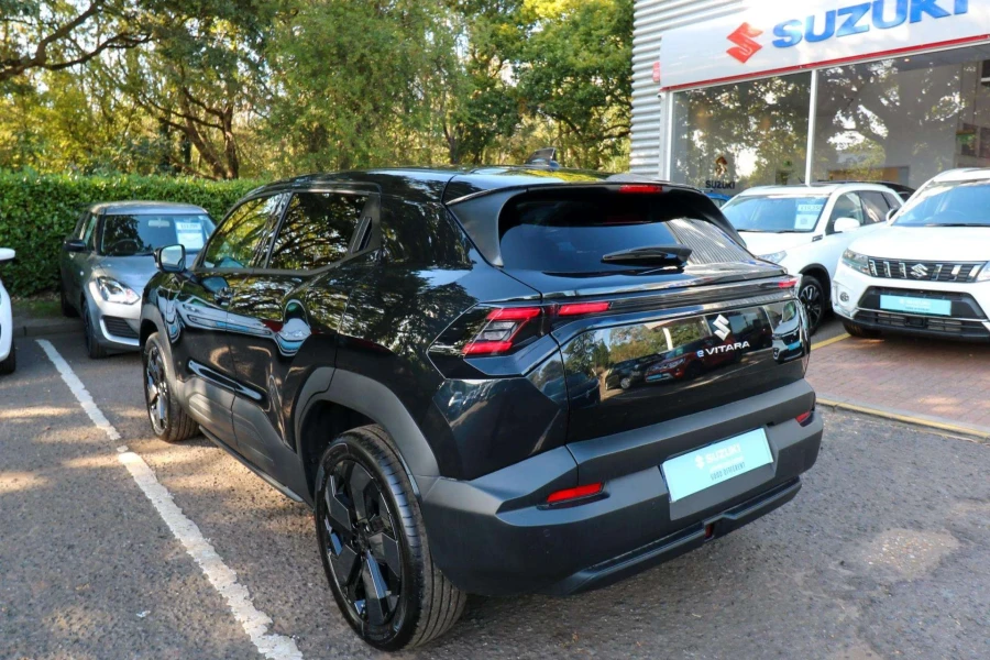Vehicle Image - 3