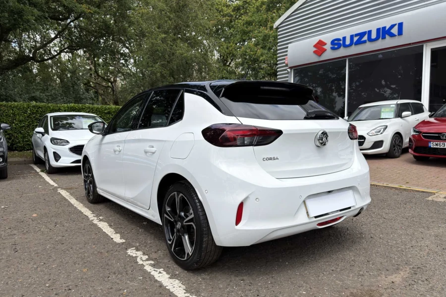 Vehicle Image - 2