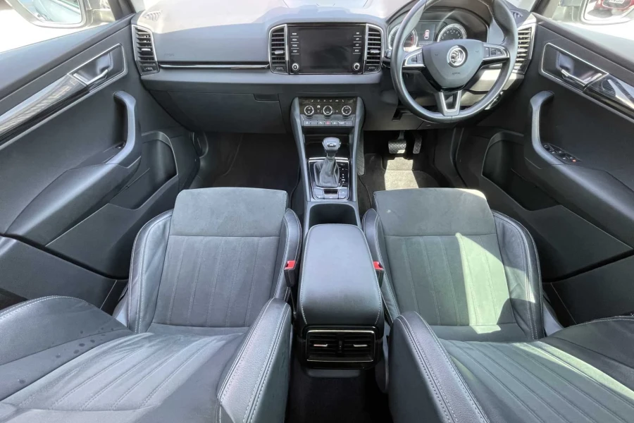 Vehicle Image - 3