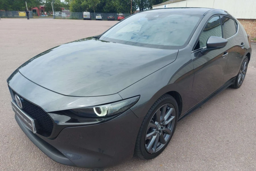 Vehicle Image - 2