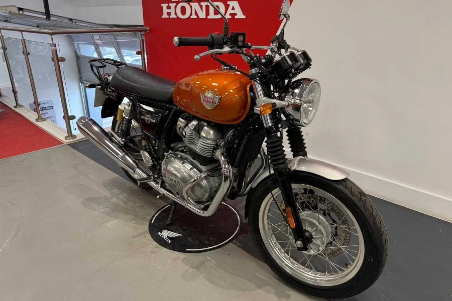 Vehicle Image - 1