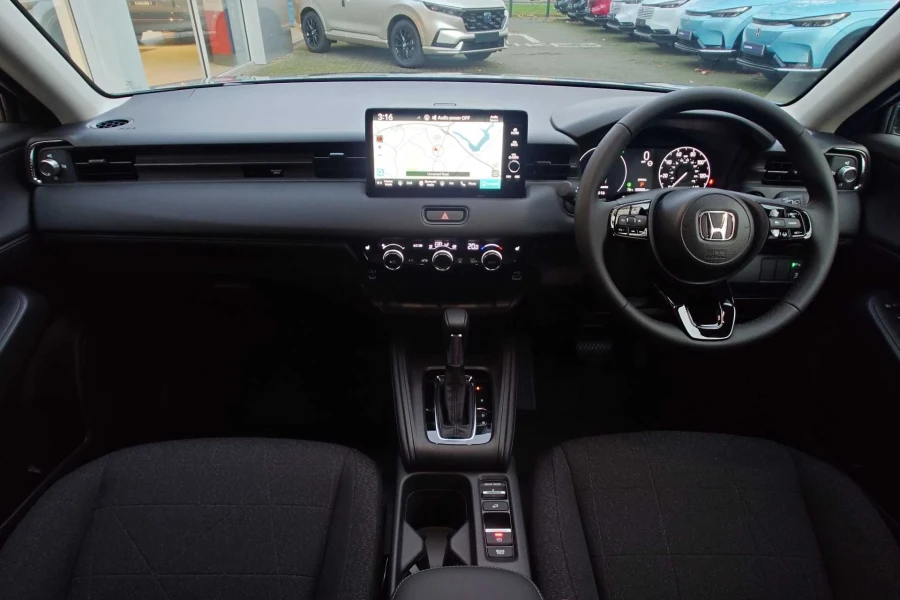 Vehicle Image - 3
