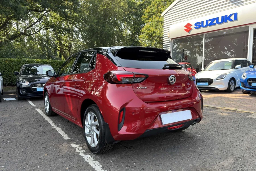 Vehicle Image - 2