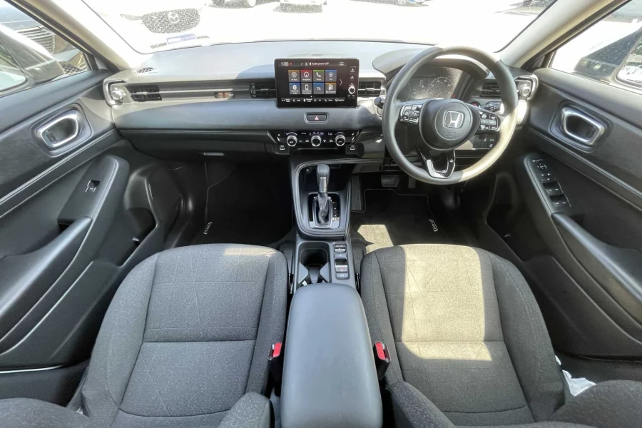 Vehicle Image - 3