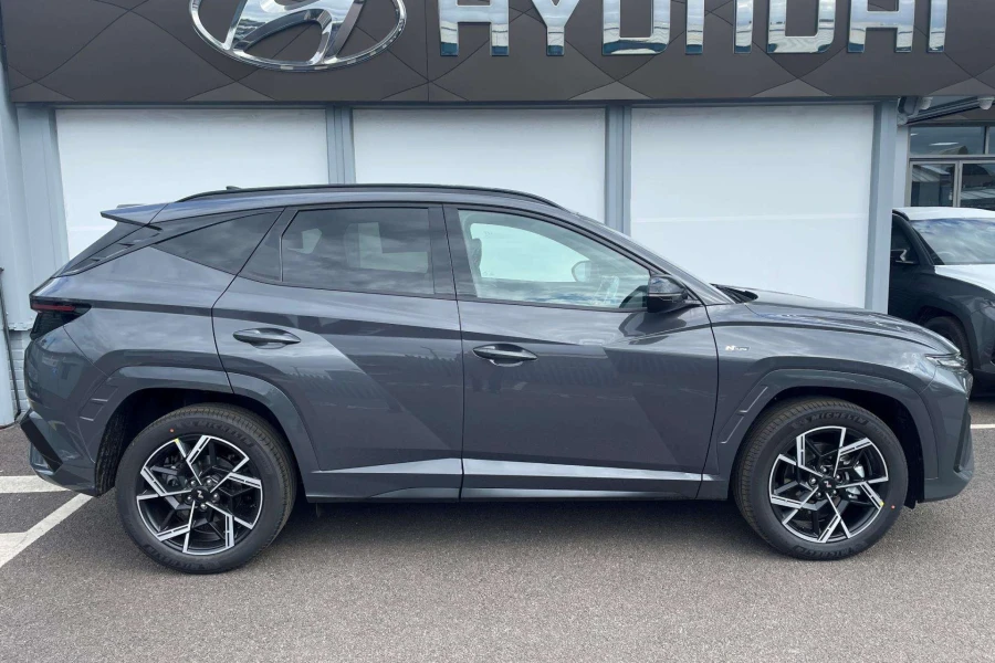Vehicle Image - 1