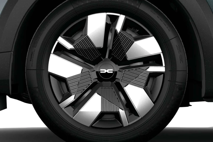 Vehicle Image - 3