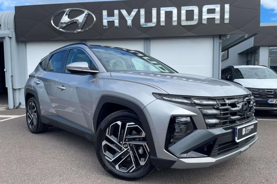 Vehicle Image - 0