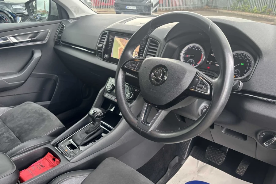 Vehicle Image - 3