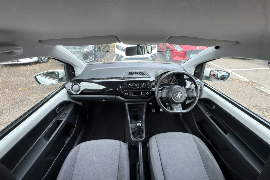 Vehicle Image - 3