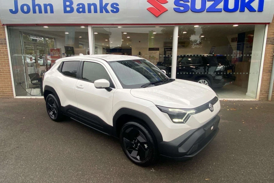 Vehicle Image - 0
