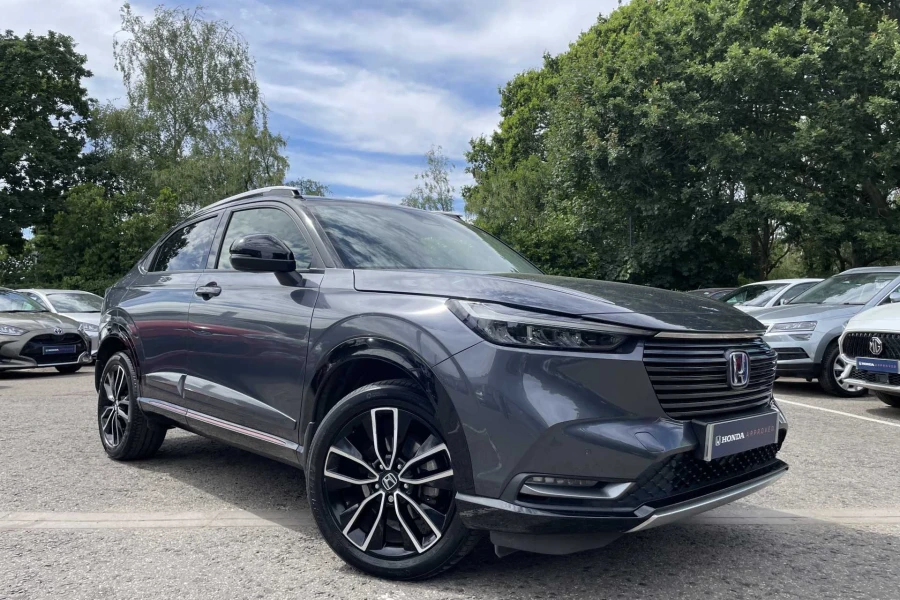 Vehicle Image - 0