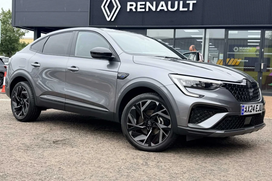 Vehicle Image - 0