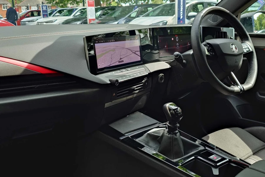 Vehicle Image - 1