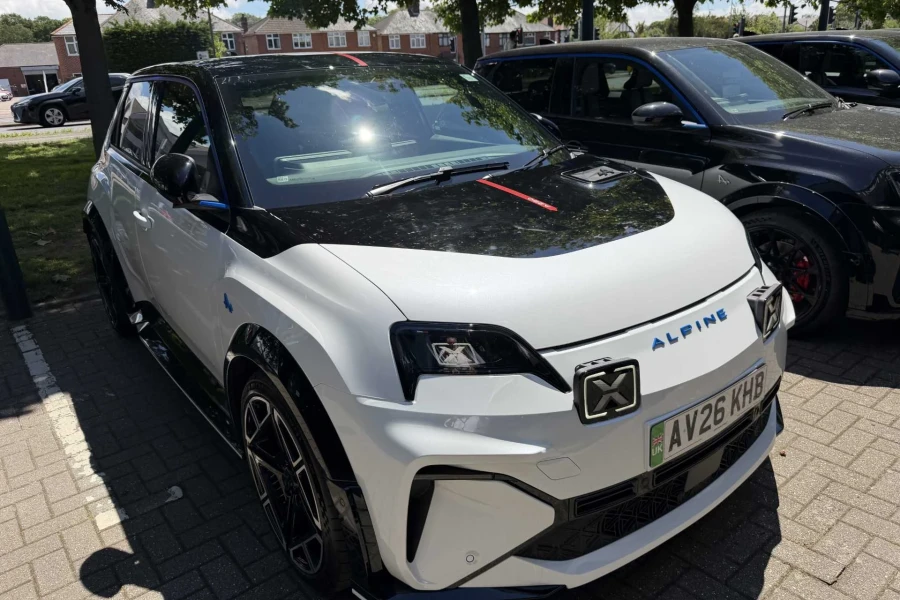 Vehicle Image - 2