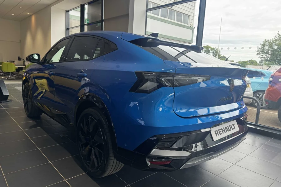 Vehicle Image - 3