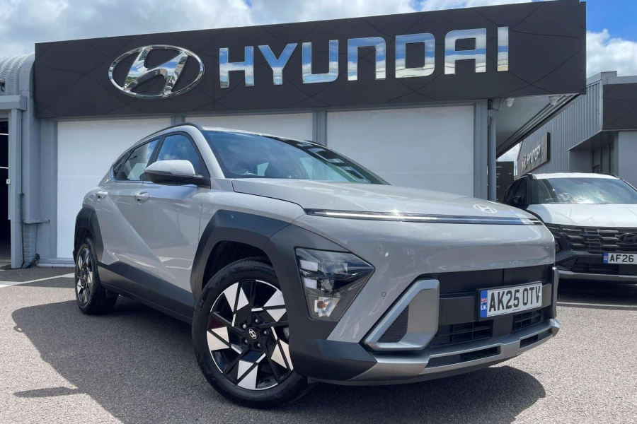 Vehicle Image - 0