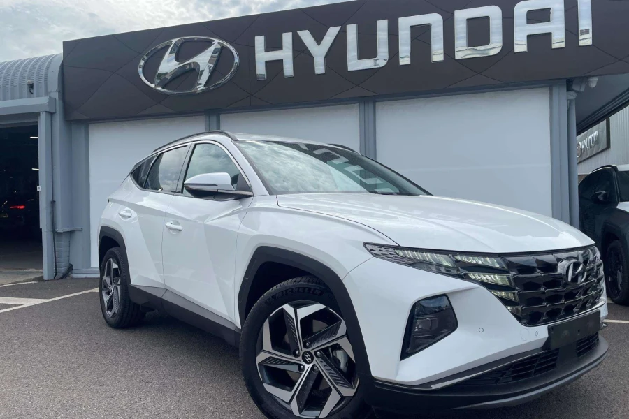 Vehicle Image - 0