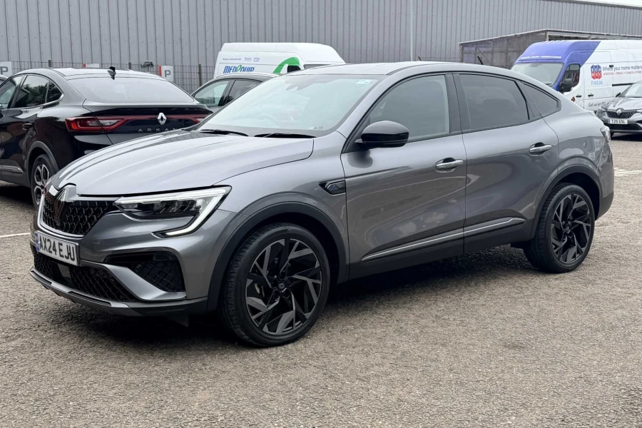 Vehicle Image - 1