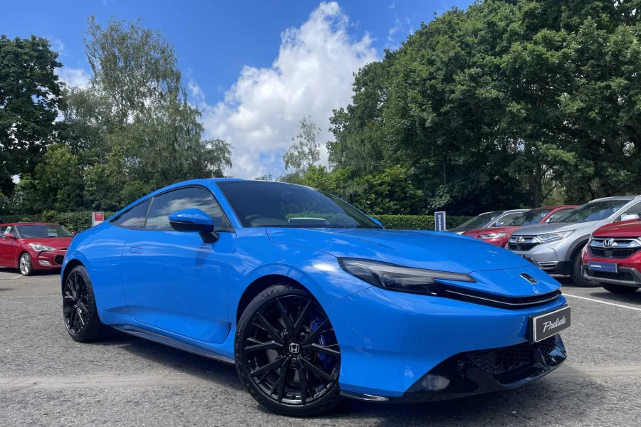Vehicle Image - 0