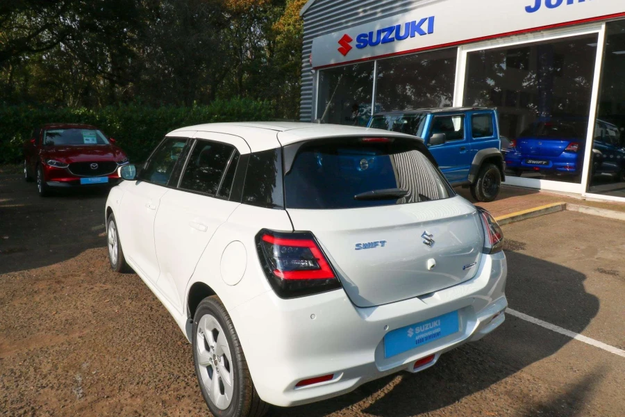Vehicle Image - 2