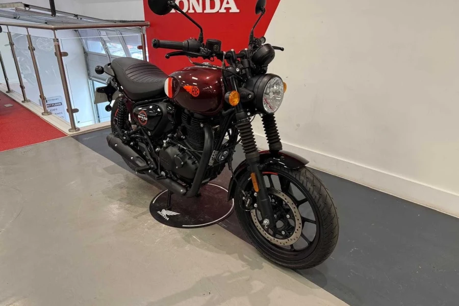 Vehicle Image - 1