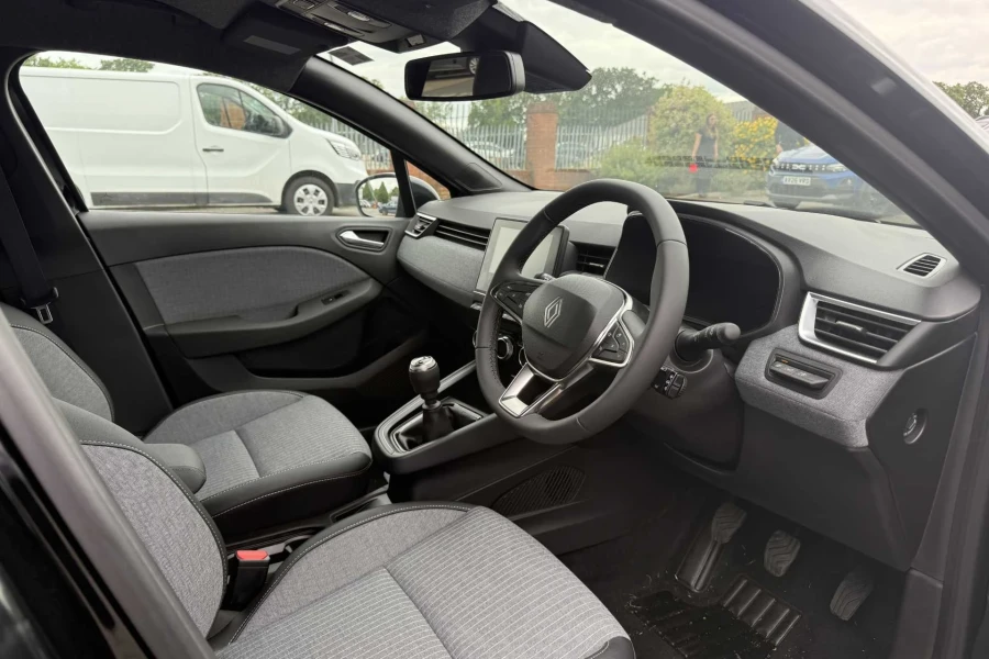 Vehicle Image - 2