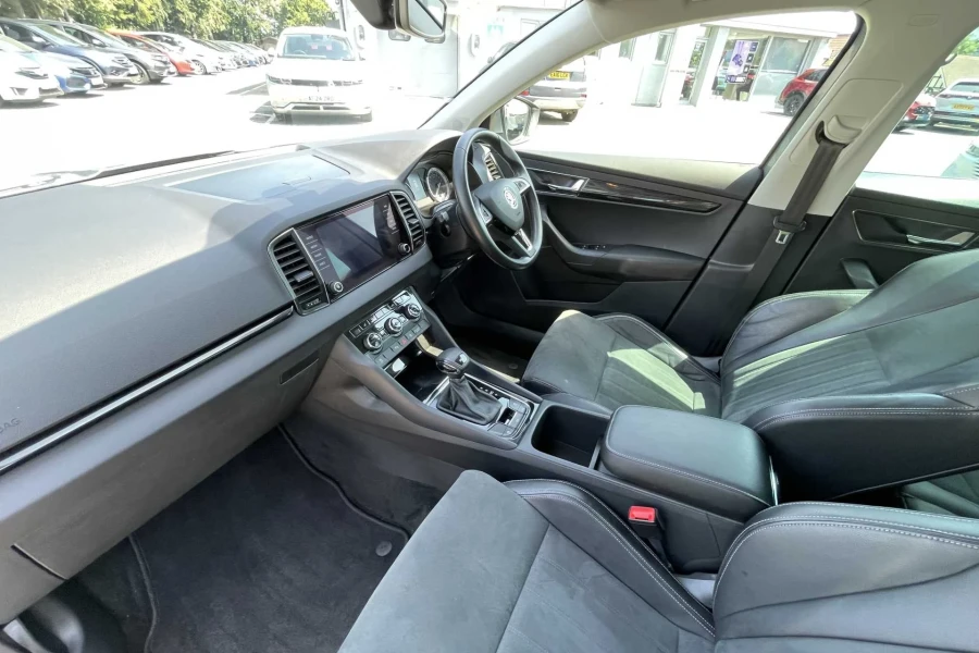 Vehicle Image - 1
